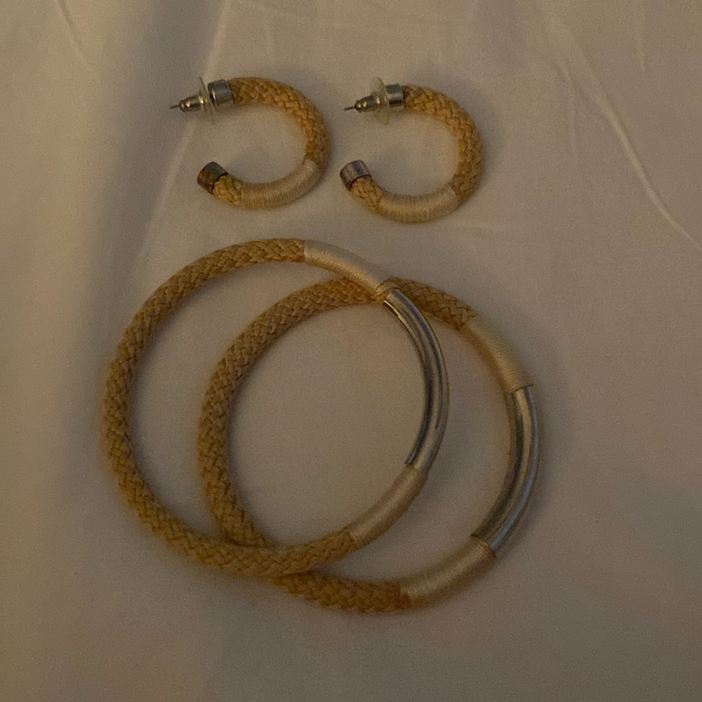 Earring/bangle bracelet set